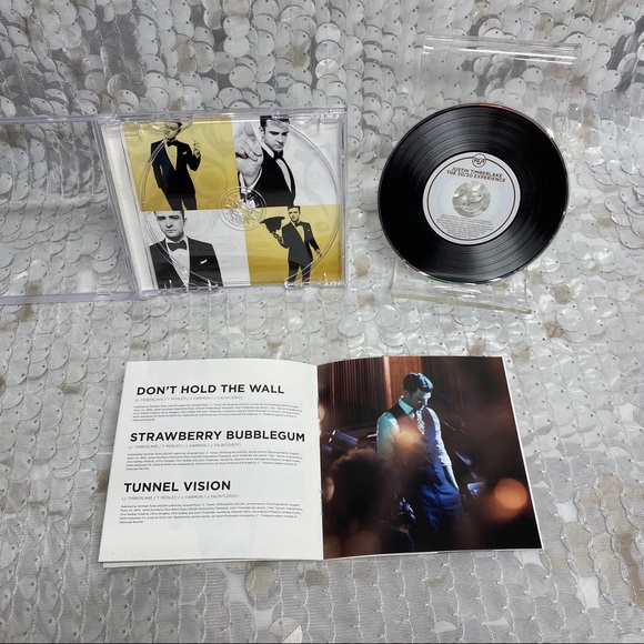 Justin Timberlake - The 20/20 Experience - Picture 9 of 12